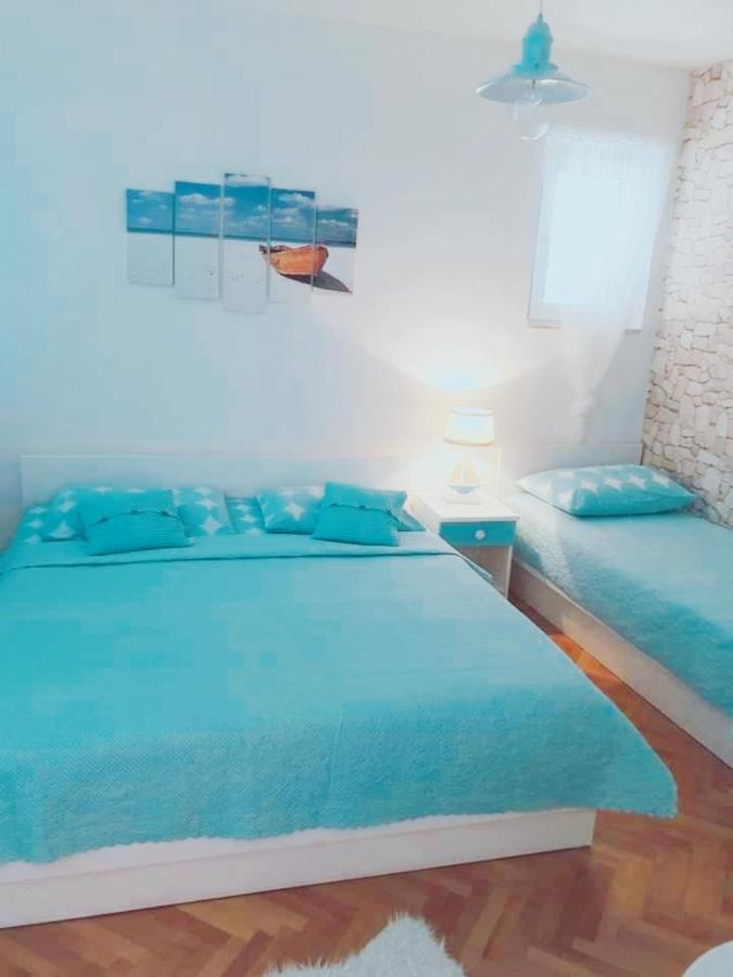 Hotel Nina Baška Voda Esterno foto