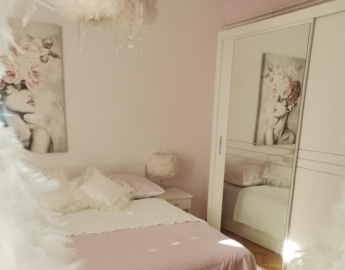 Hotel Nina Baška Voda Esterno foto