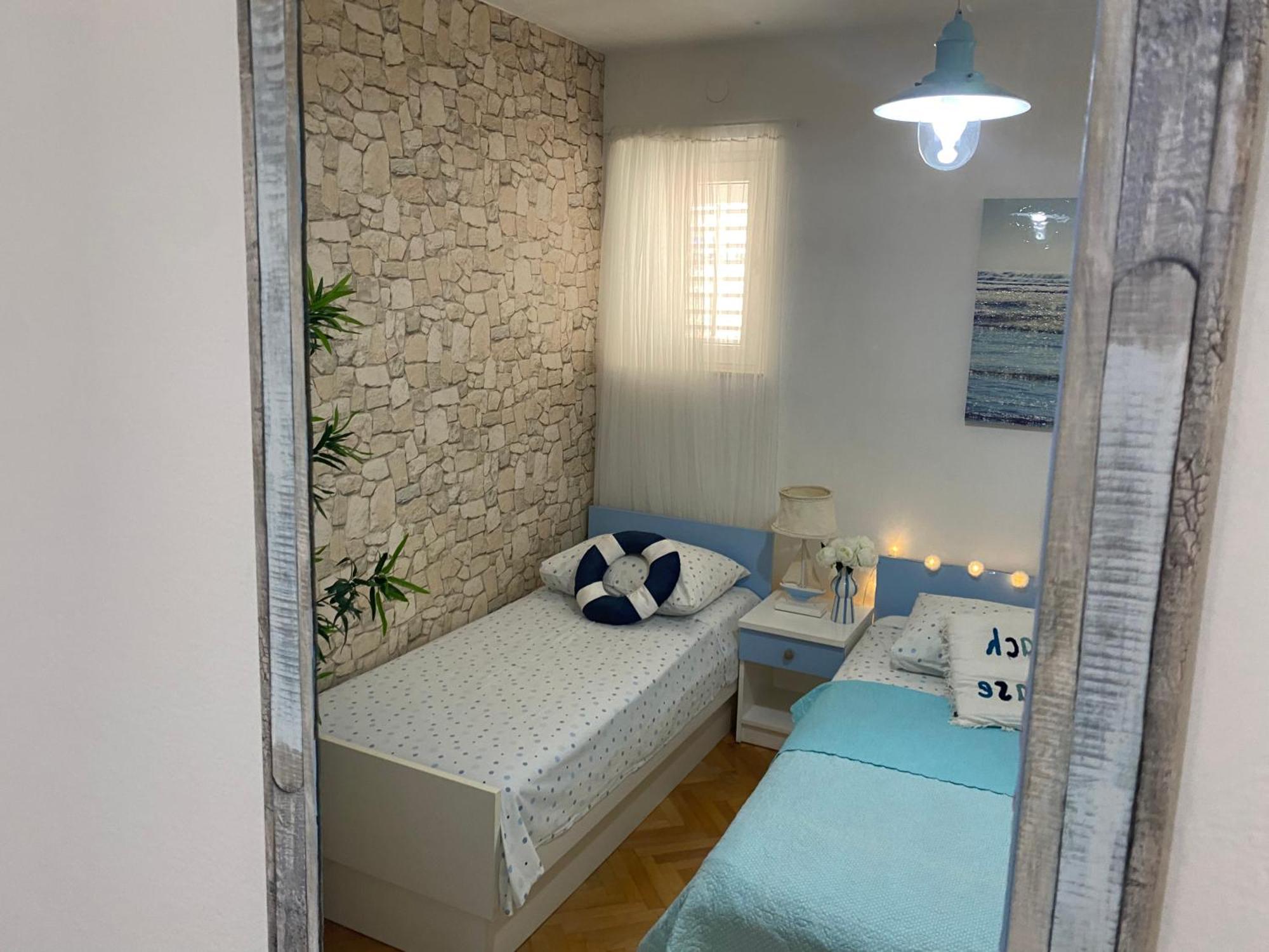 Hotel Nina Baška Voda Esterno foto