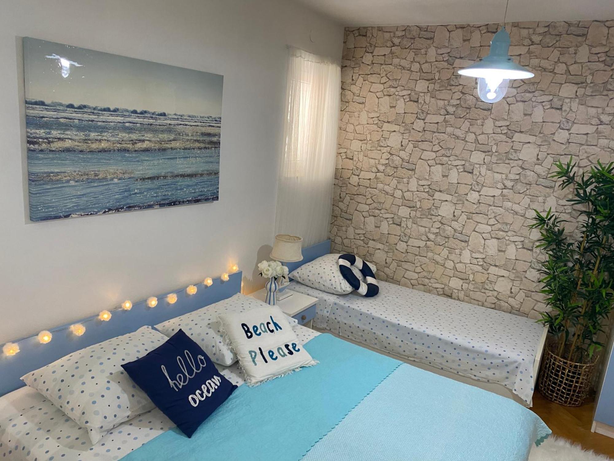 Hotel Nina Baška Voda Esterno foto